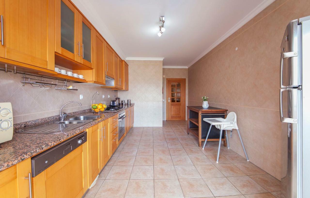 100 négyzetméteres, 2 hálószobás Apartman 2 fürdőszobával Sao Sebastiao területén Lagos Kültér fotó