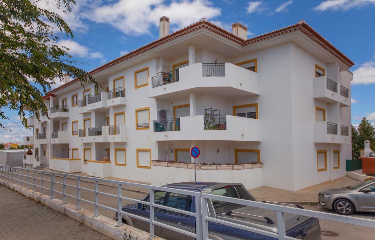 100 négyzetméteres, 2 hálószobás Apartman 2 fürdőszobával Sao Sebastiao területén Lagos Kültér fotó