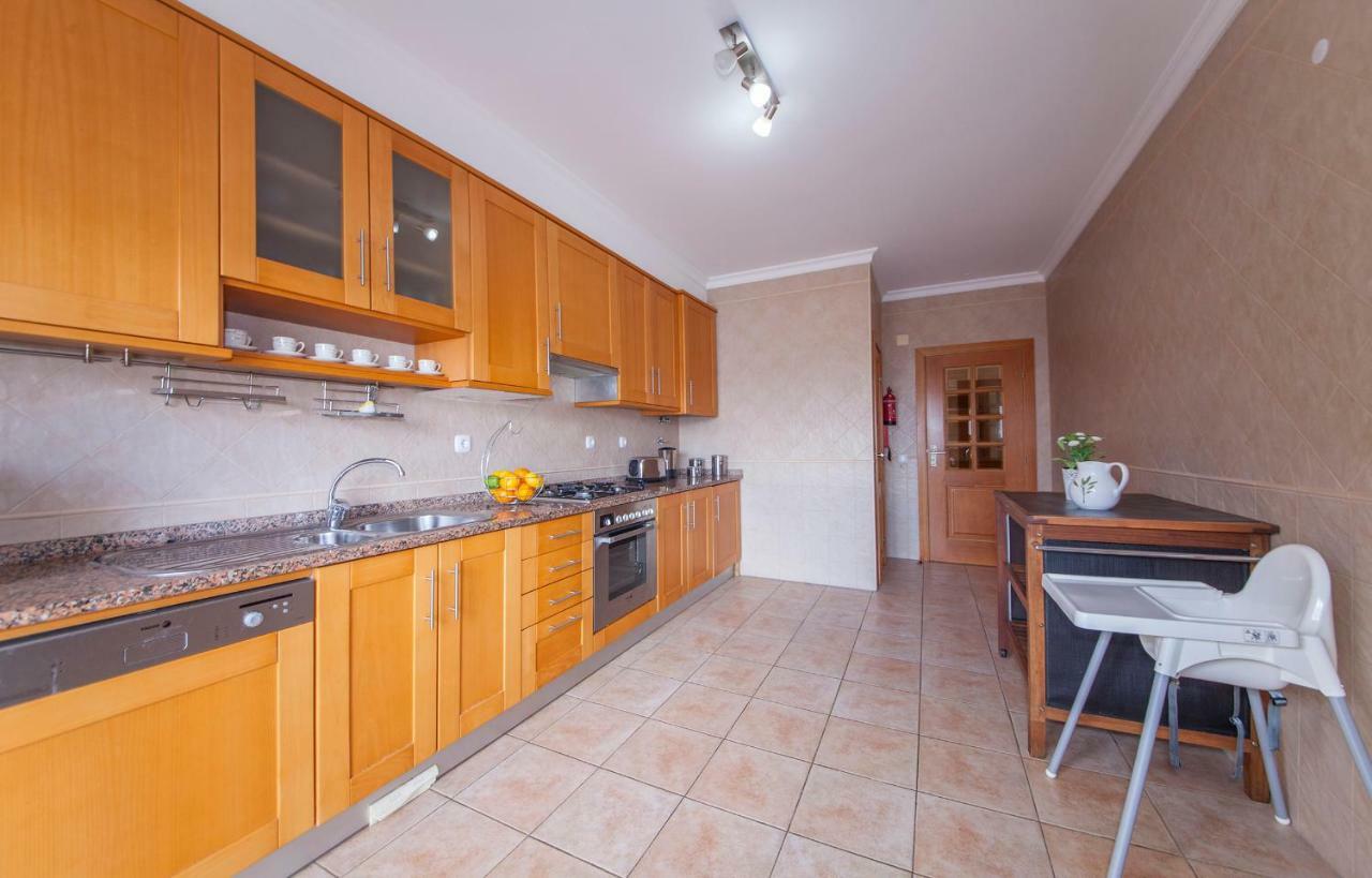 100 négyzetméteres, 2 hálószobás Apartman 2 fürdőszobával Sao Sebastiao területén Lagos Kültér fotó